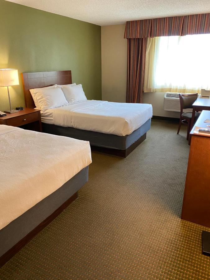 Doubletree By Hilton Austin, Mn Ξενοδοχείο Εξωτερικό φωτογραφία