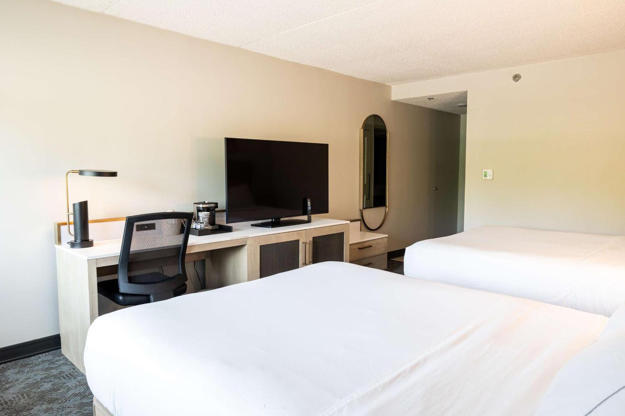 Doubletree By Hilton Austin, Mn Ξενοδοχείο Εξωτερικό φωτογραφία